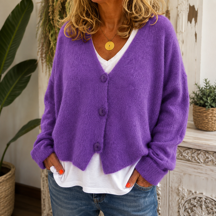 Kate | Knitted Cardigan With a V-Neck