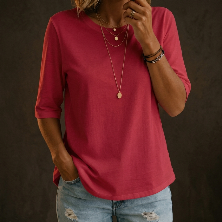 Linda | Cotton Tee